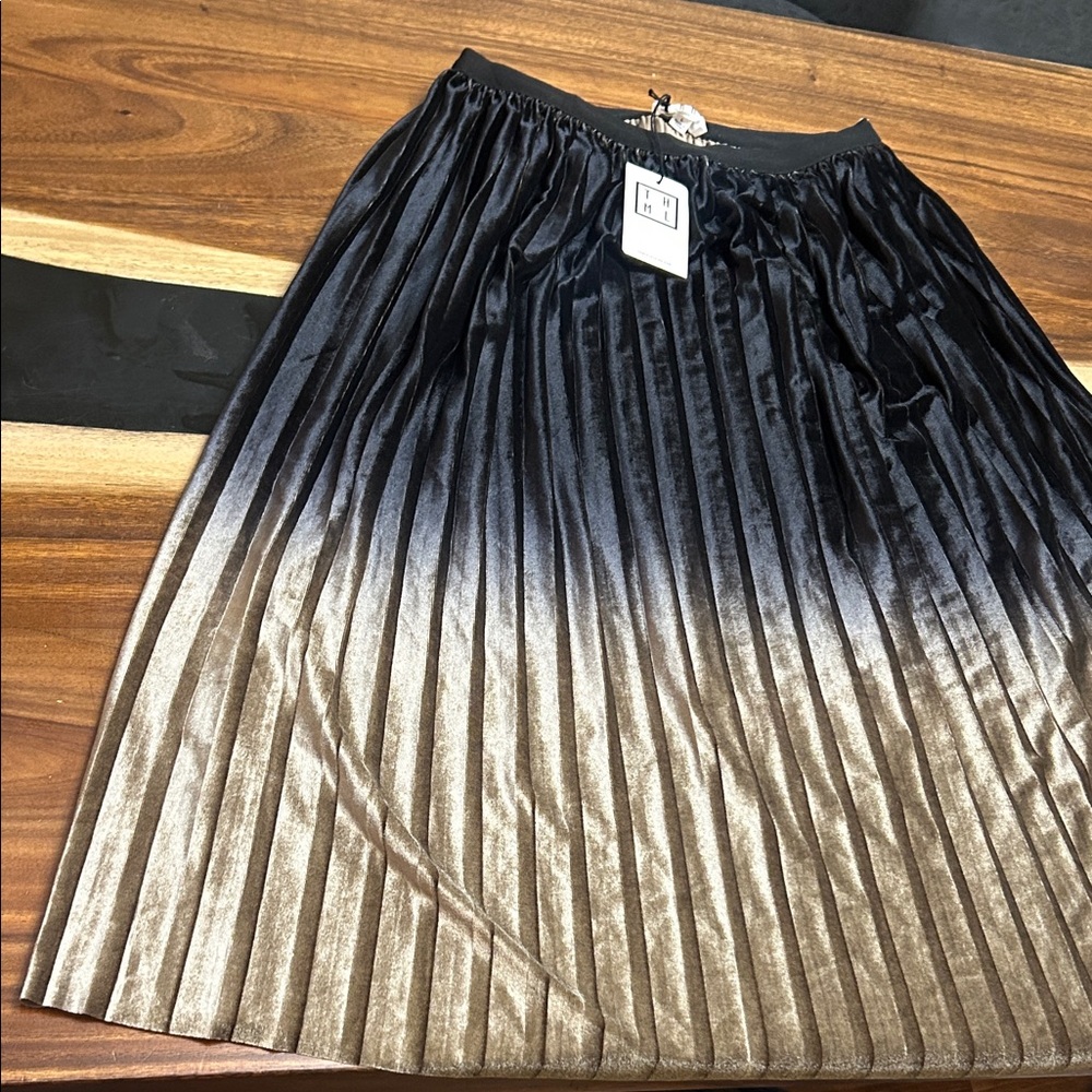 THML Black and Tan Ombre A-Line Skirt
